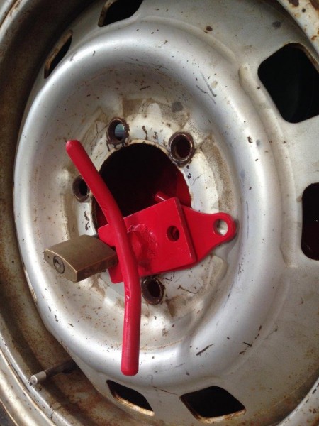 Locking the wheels - will get a Stainless Lock soon.