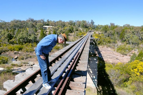 Bridge - lost keys.jpg